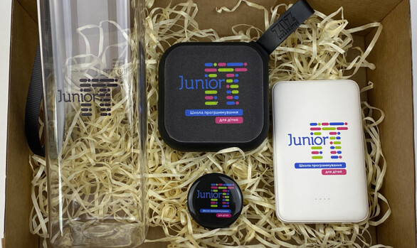 Подарки с логотипом для детской школы программирования Junior картинка - 1